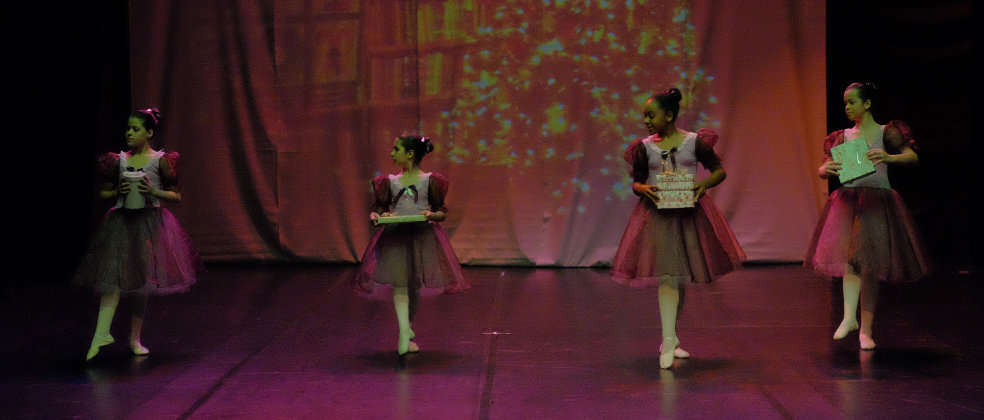 Ballet infantil - Quebra Nozes 2014